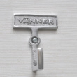 Baderomsknagg i metall, Venner