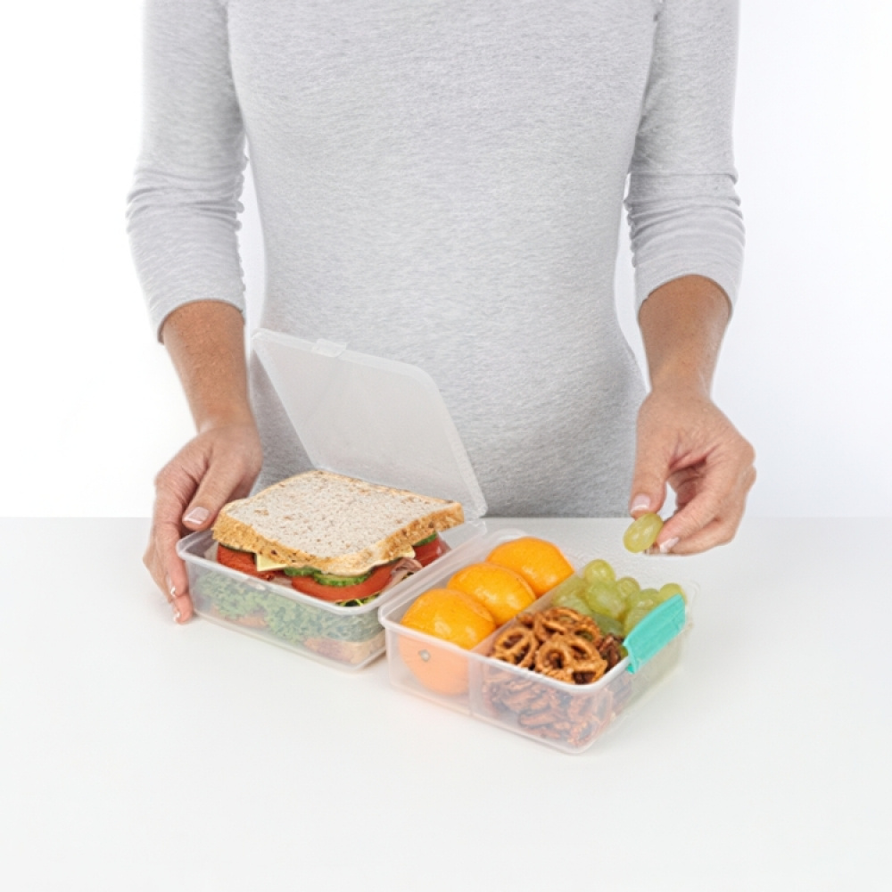 Todelt matboks med rom 1,4 L, Sistema, Mint i gruppen Oppbevaring hos SmartaSaker.se (42130)