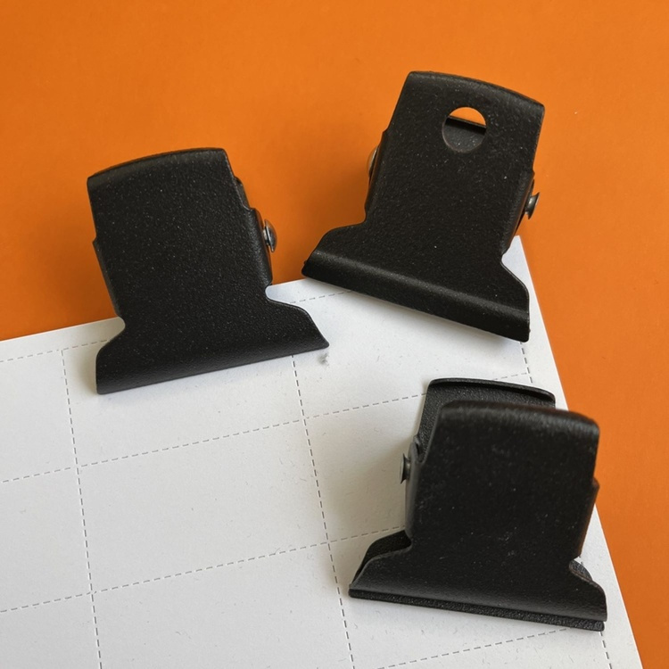 Papirklemmer i metall, 3 stk., ITALIAN KEEP CLIPS, 5 cm i gruppen Oppbevaring hos SmartaSaker.se (42341)