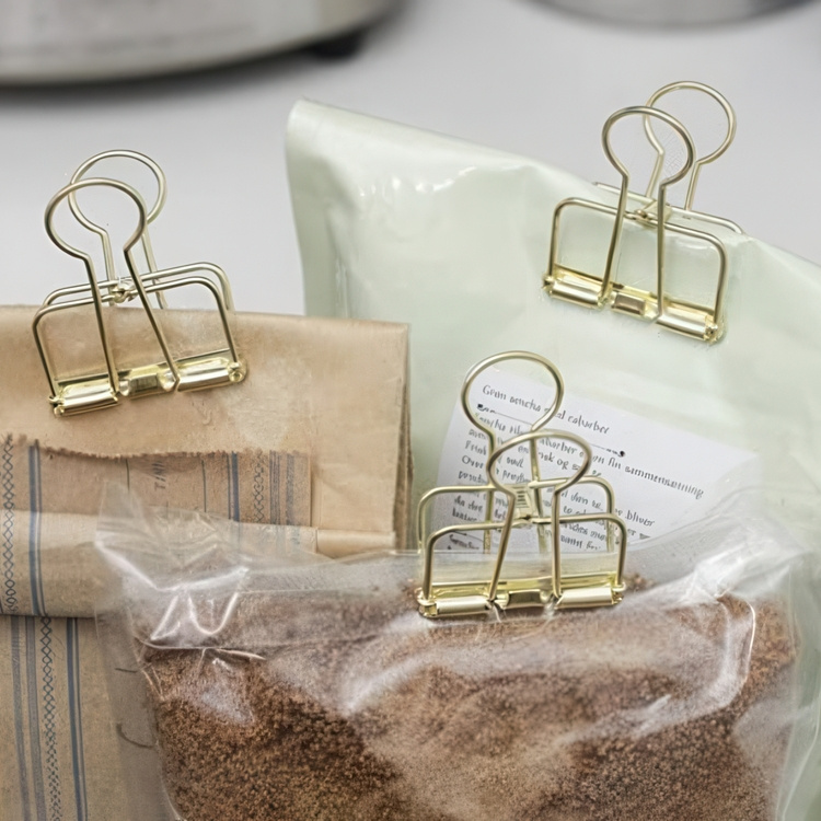 Papirklemmer WIRE CLIPS SMALL 19 mm, 6 stk i gruppen Oppbevaring hos SmartaSaker.se (42342)