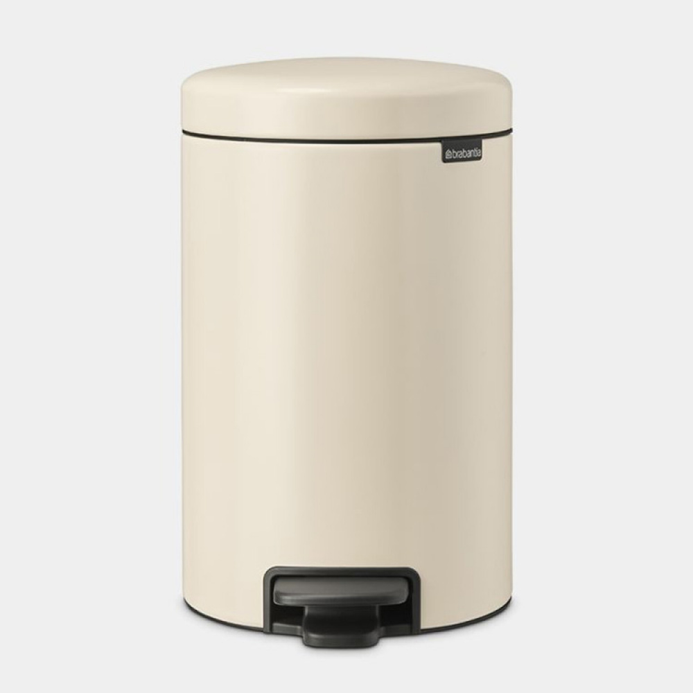 Pedalbøtte 12L, Brabantia i gruppen Oppbevaring / Rengjøringslagring og avfallssortering hos SmartaSaker.se (42366)