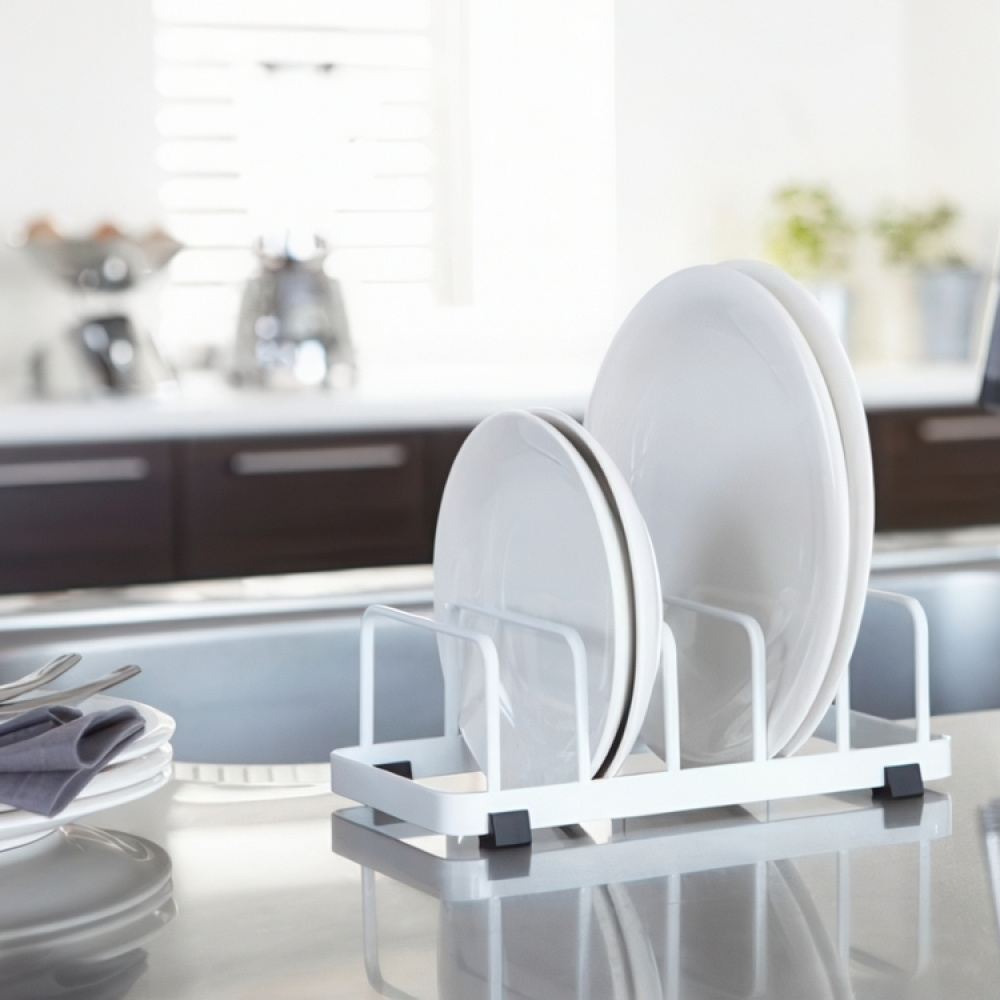 Stativ for tallerkener, TOWER DISH STAND, 22 x 11 x H 7 cm, Yamazaki i gruppen Oppbevaring / Kjøkkenskap / Oppvaskkummer og oppvaskbenk hos SmartaSaker.se (42878)