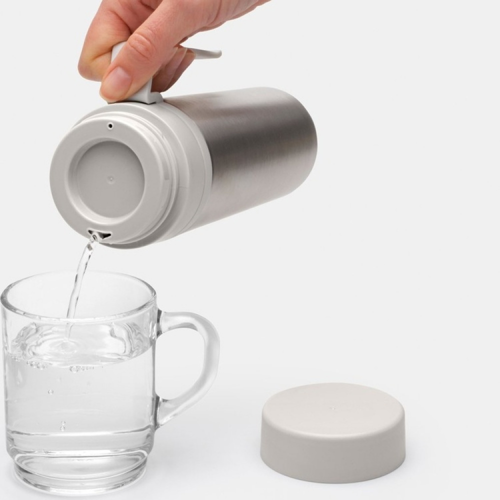 Termos med håndtak 0,5L, Brabantia i gruppen Oppbevaring / Kjøkkenskap / Matbokser / Matbokser i metall hos SmartaSaker.se (42949)