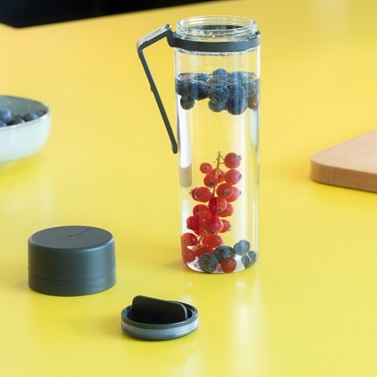 Vannflaske med håndtak 0,5 L, Brabantia i gruppen Oppbevaring hos SmartaSaker.se (43200)