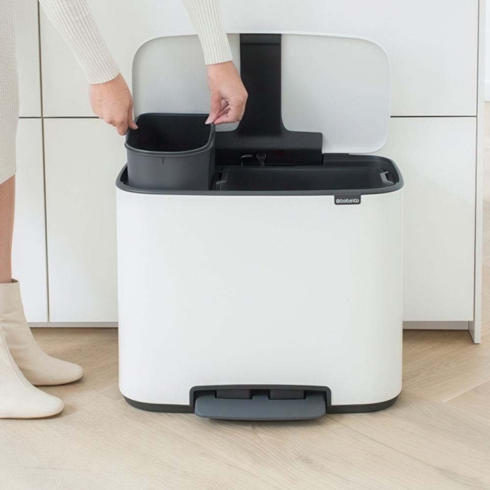 Resirkuleringsstasjon med 2 rom, Brabantia i gruppen Oppbevaring hos SmartaSaker.se (43257)